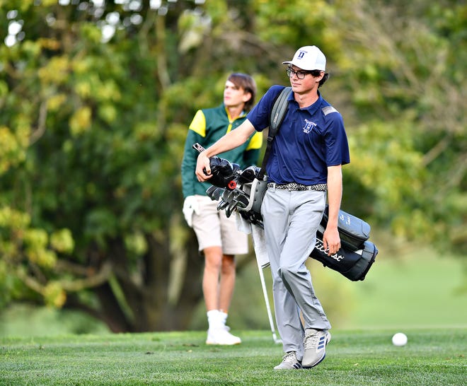 Dallastown’s Reed Krosse, front, and Delone Catholic’s Bryson Kopp during YAIAA team golf championship at Briarwood Golf Course in West Manchester Township, Tuesday, Sept. 27, 2022. Dawn J. Sagert/The York Dispatch