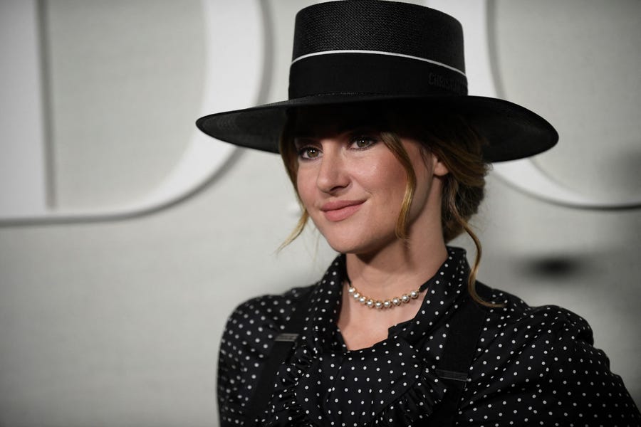 US actress Shailene Woodley arrives to attend the Dior Spring-Summer 2023 fashion show as part of the Paris Fashion Week, in Paris, on September 27, 2022. (Photo by JULIEN DE ROSA / AFP) (Photo by JULIEN DE ROSA/AFP via Getty Images) ORIG FILE ID: AFP_32K89D8.jpg