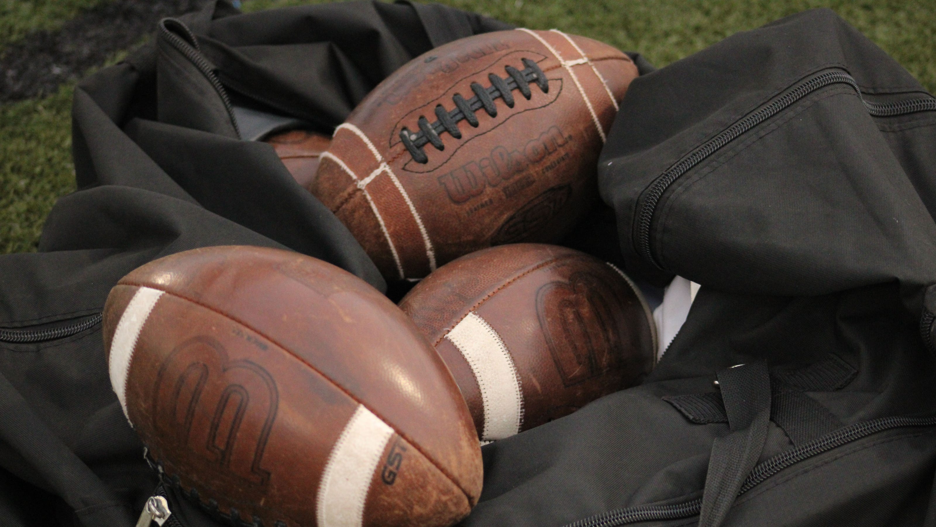 See The South Dakota High School Football Playoff Pairings see-the-south-dakota-high-school-football-playoff-pairings