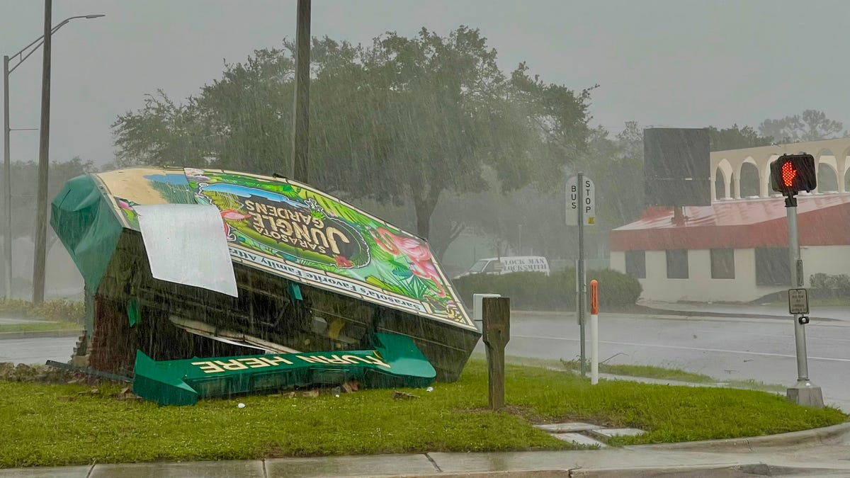 Hurricane Ian Photos: Sarasota and Manatee counties prepare for the storm