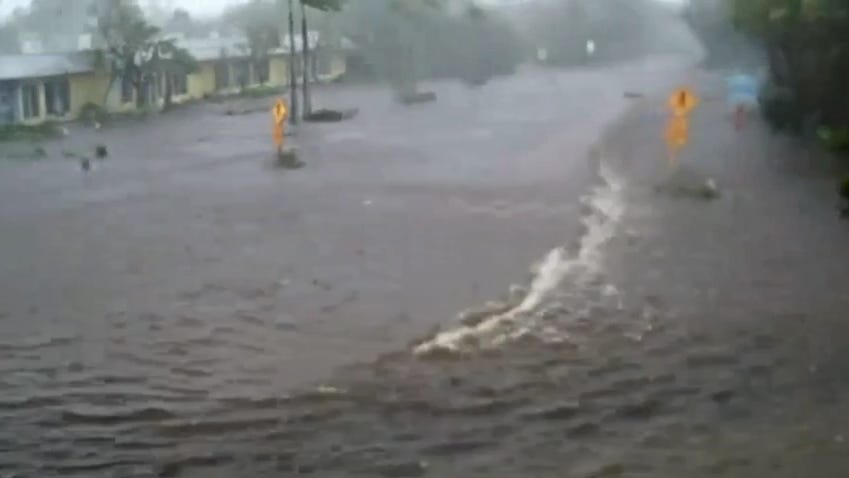 Sanibel Island hit by Hurricane Ian: Flooding, high winds cause damage Sanibel Island hit by Hurricane Ian: Flooding, high winds cause damage