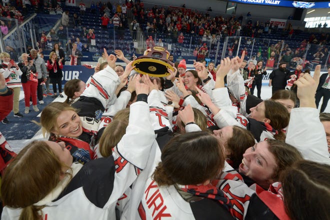 Ohio State looks to repeat as NCAA college champion after a Frozen Four win over Minnesota-Duluth allowed them to raise the trophy last year.