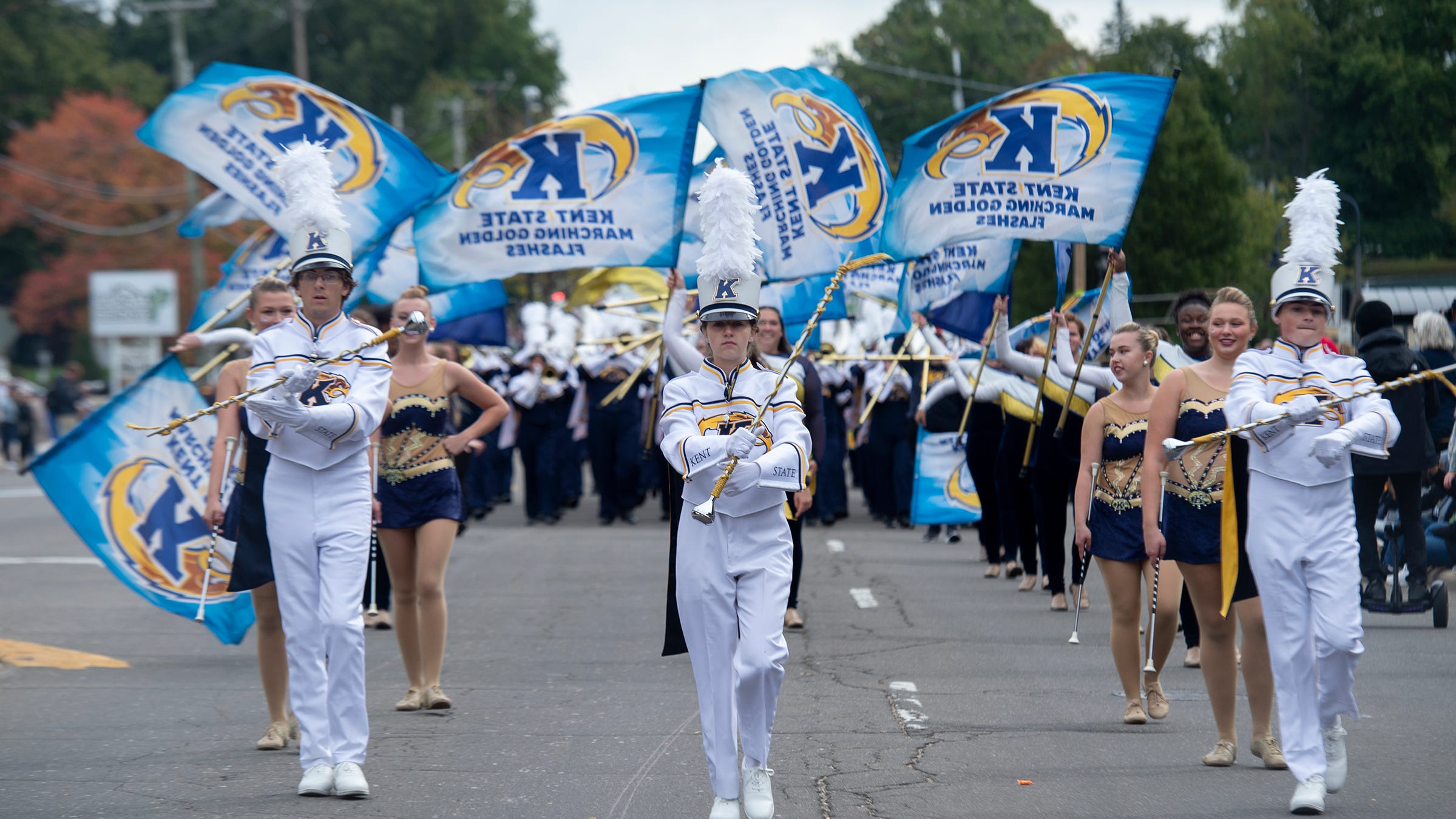 Kent State includes parade, 5K race and football game