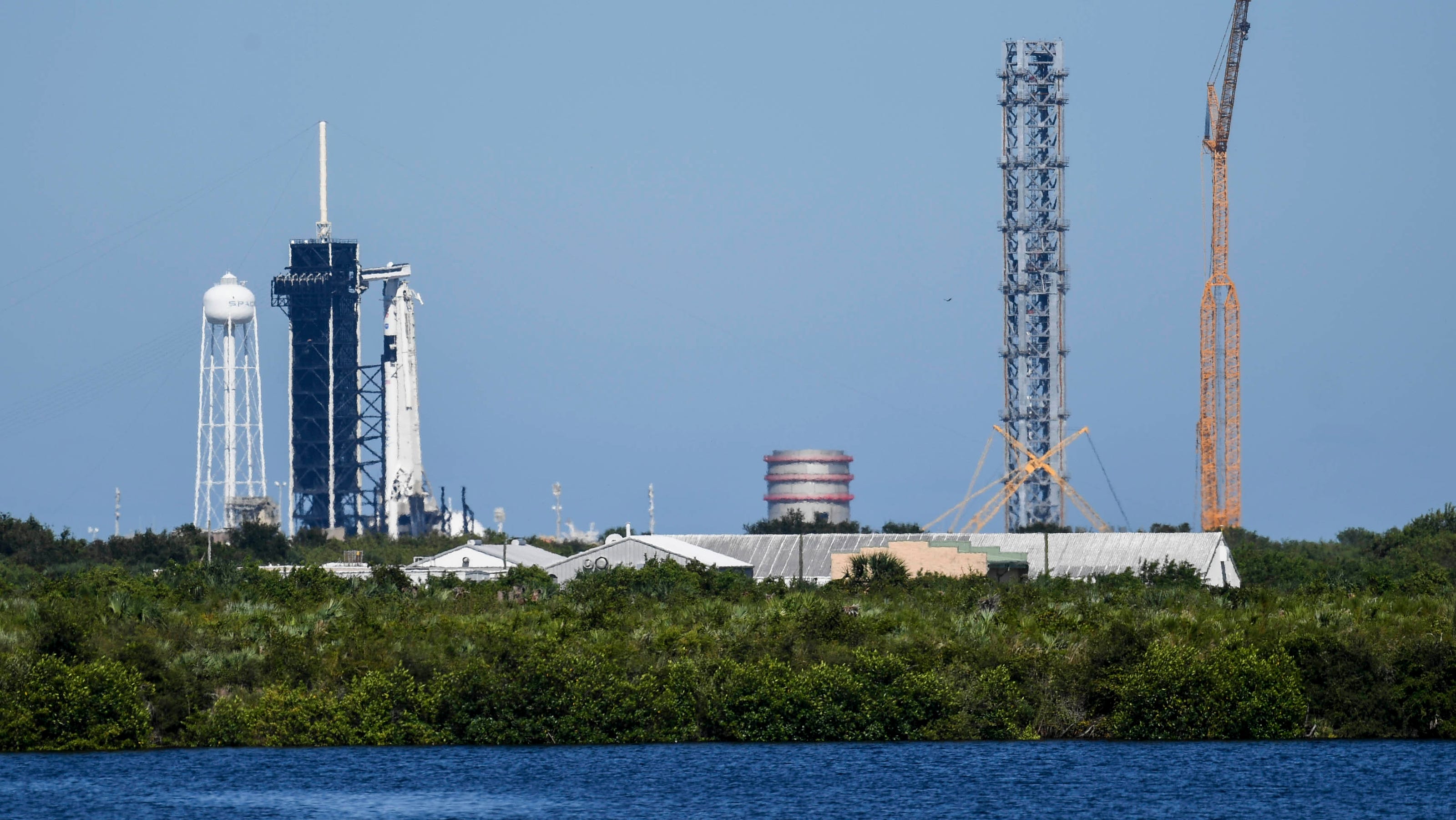Weather OK for first of three back-to-back Florida rocket launches