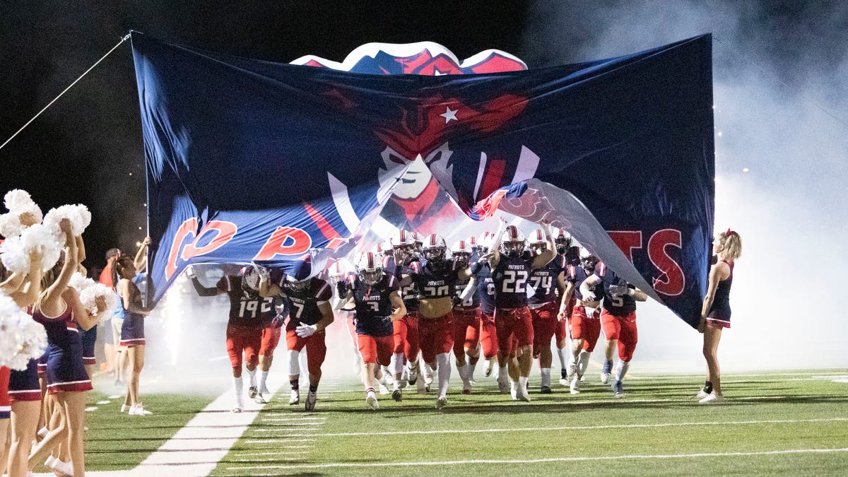 Photos ALA Gilbert North at ALA Queen Creek football