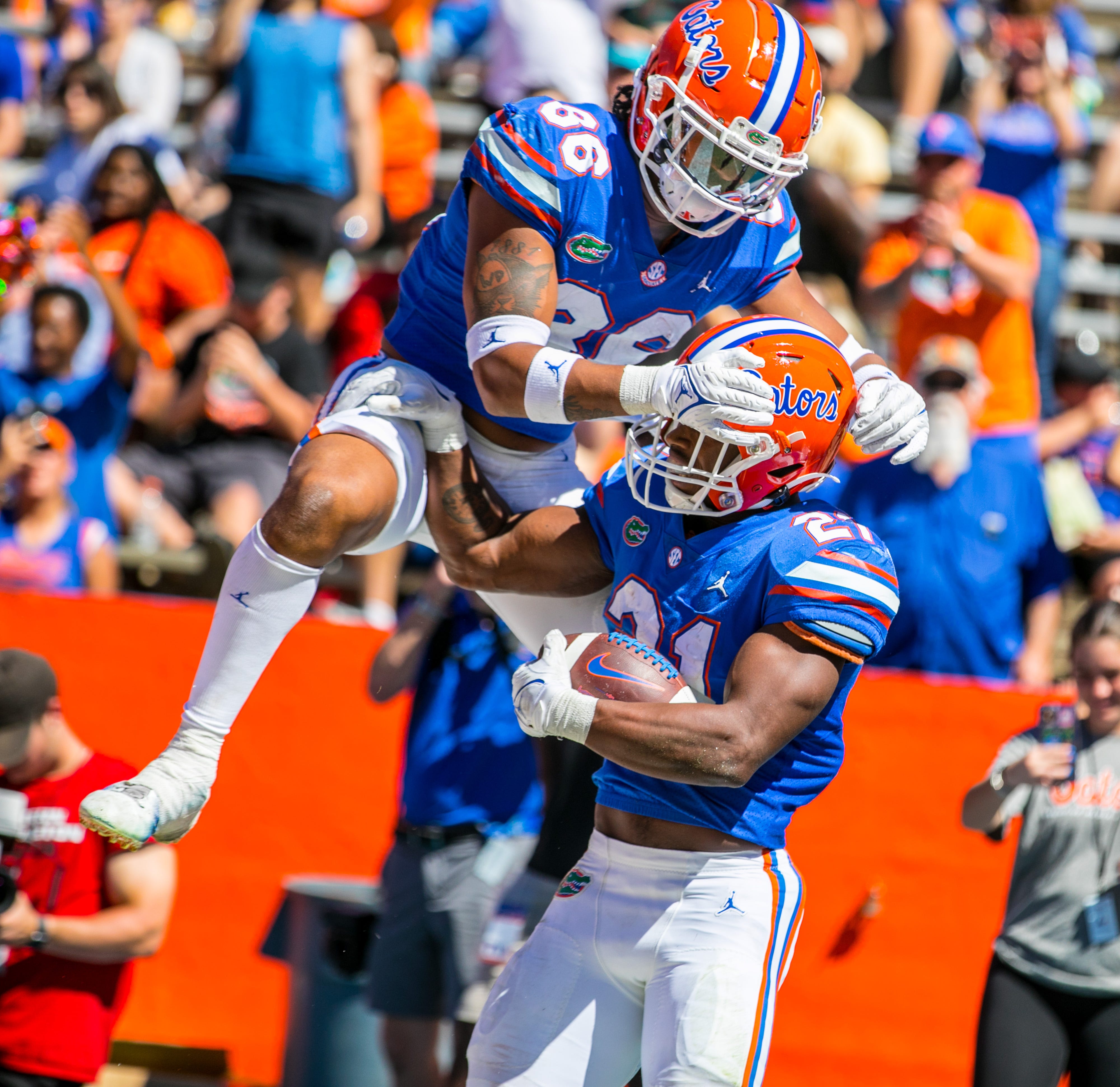 Gators QB Anthony Richardson is having a big game. See it on video.