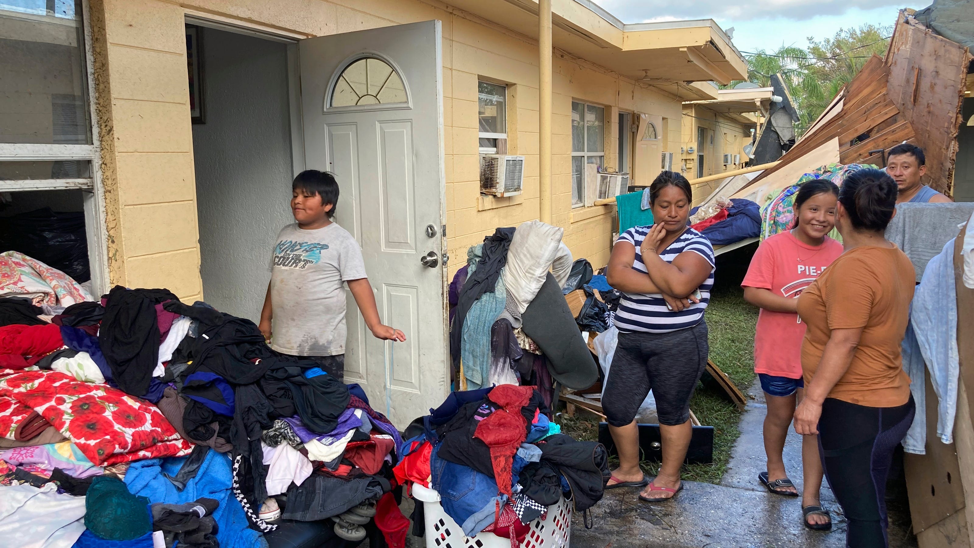 Hurricane Ian: Fort Myers Black communities get aid from Palm Beach