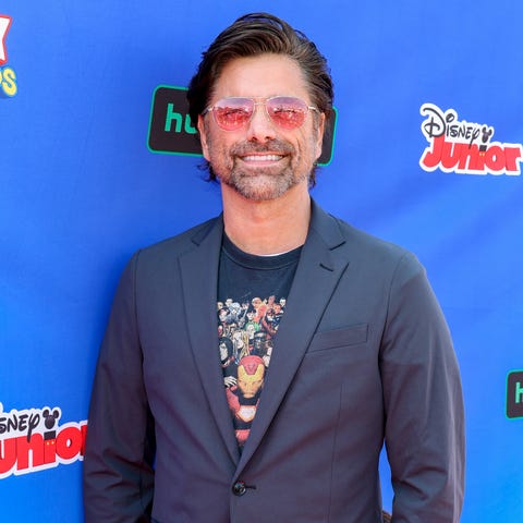 SANTA MONICA, CALIFORNIA - AUGUST 27: John Stamos 