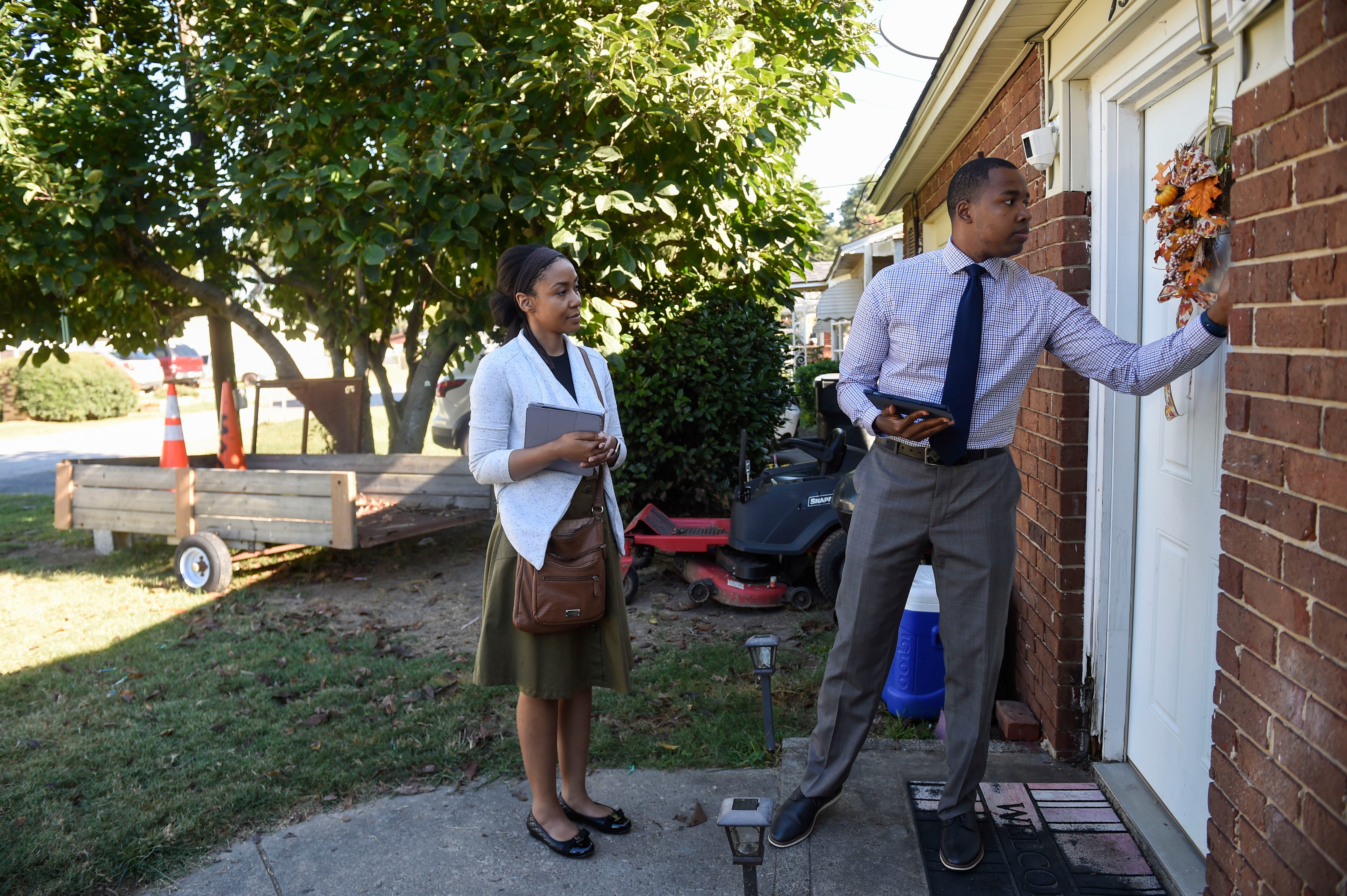 Jehovah's Witnesses resume doortodoor ministry after two year hiatus