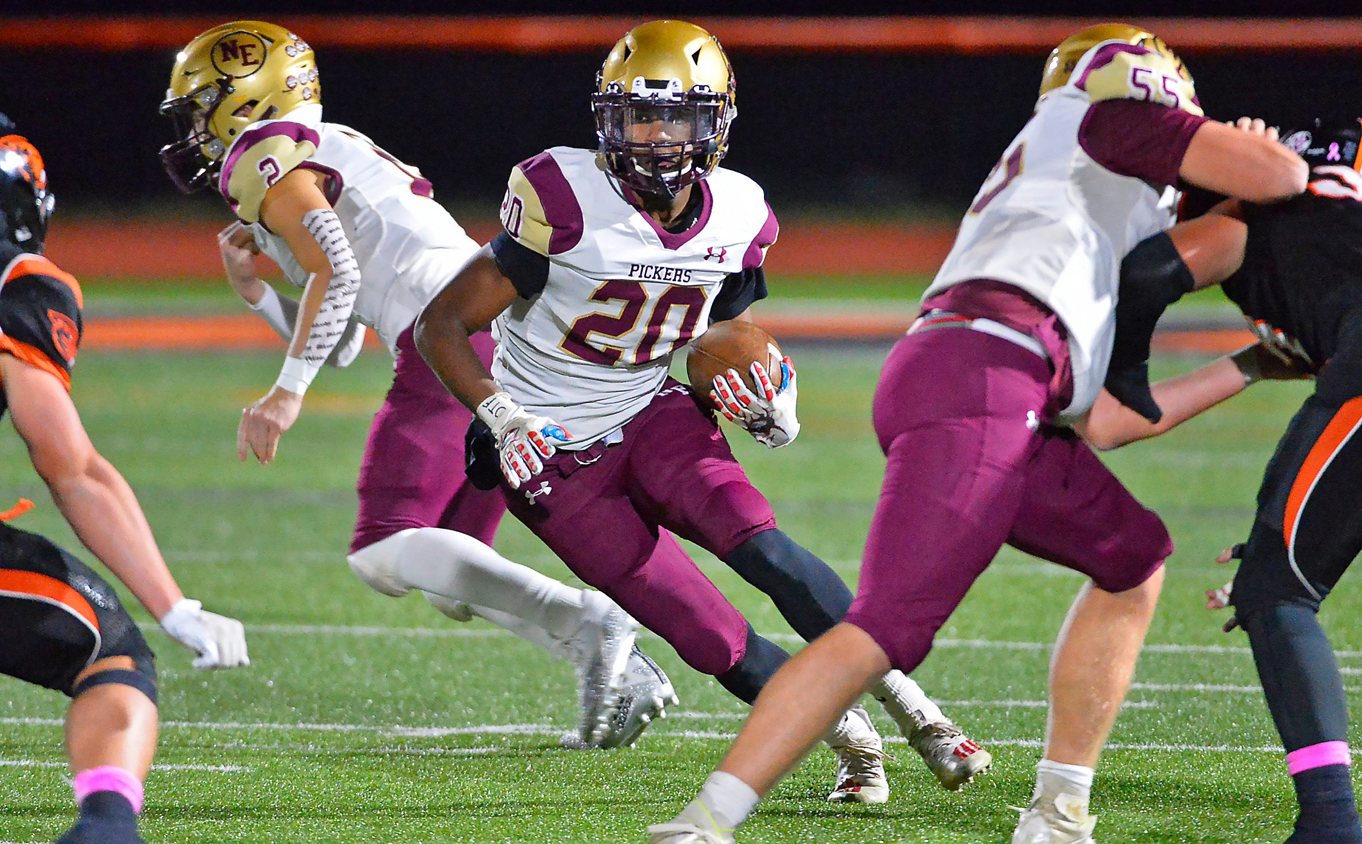 High school football statistics, game summaries for District 10 Week 7