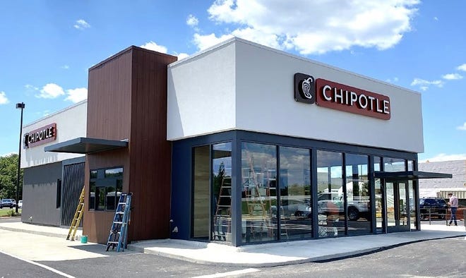 Artist's rendition of a Chipotle Mexican Grill restaurant under construction in Ridgeland. Madison's Planning and Zoning Board on Monday unanimously approved construction of a Chipotle restaurant on Grandview Boulevard in Madison.