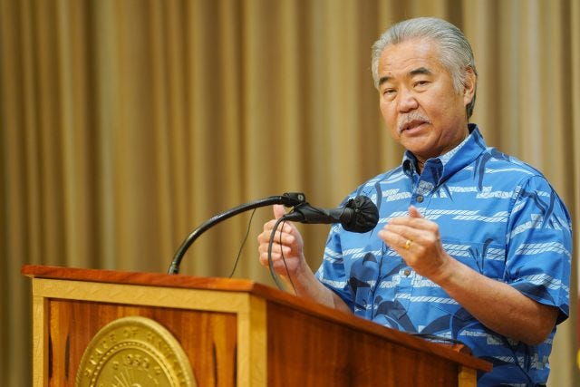 Gov. David Ige issued an executive order protecting access to reproductive health care services in Hawaii.