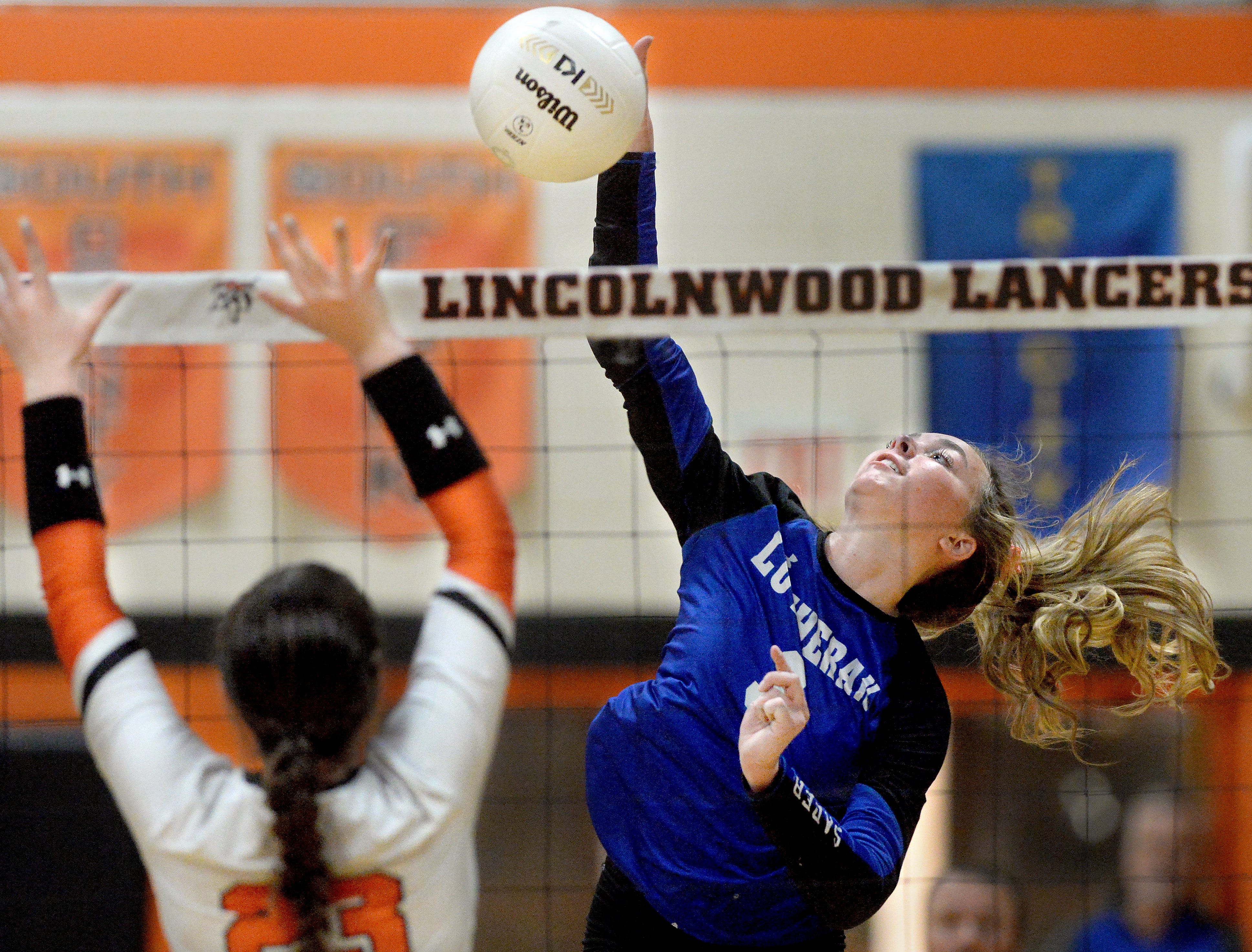 IHSA volleyball Lutheran shows flashes of resilience at Lincolnwood