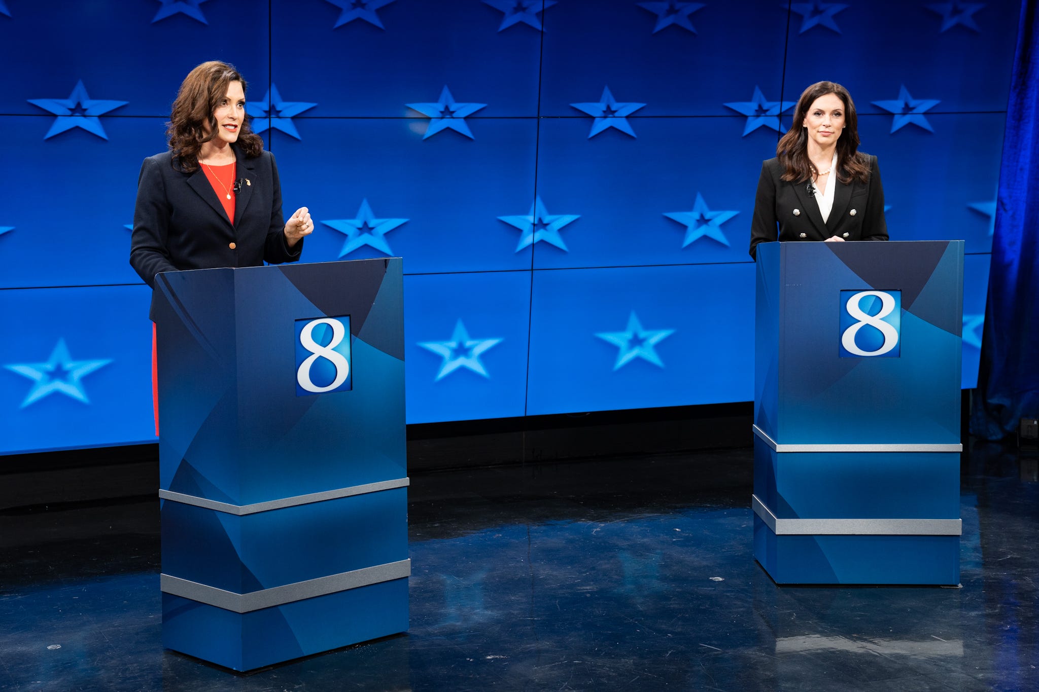 Lima bentrokan yang menentukan debat Whitmer-Dixon pertama untuk gubernur