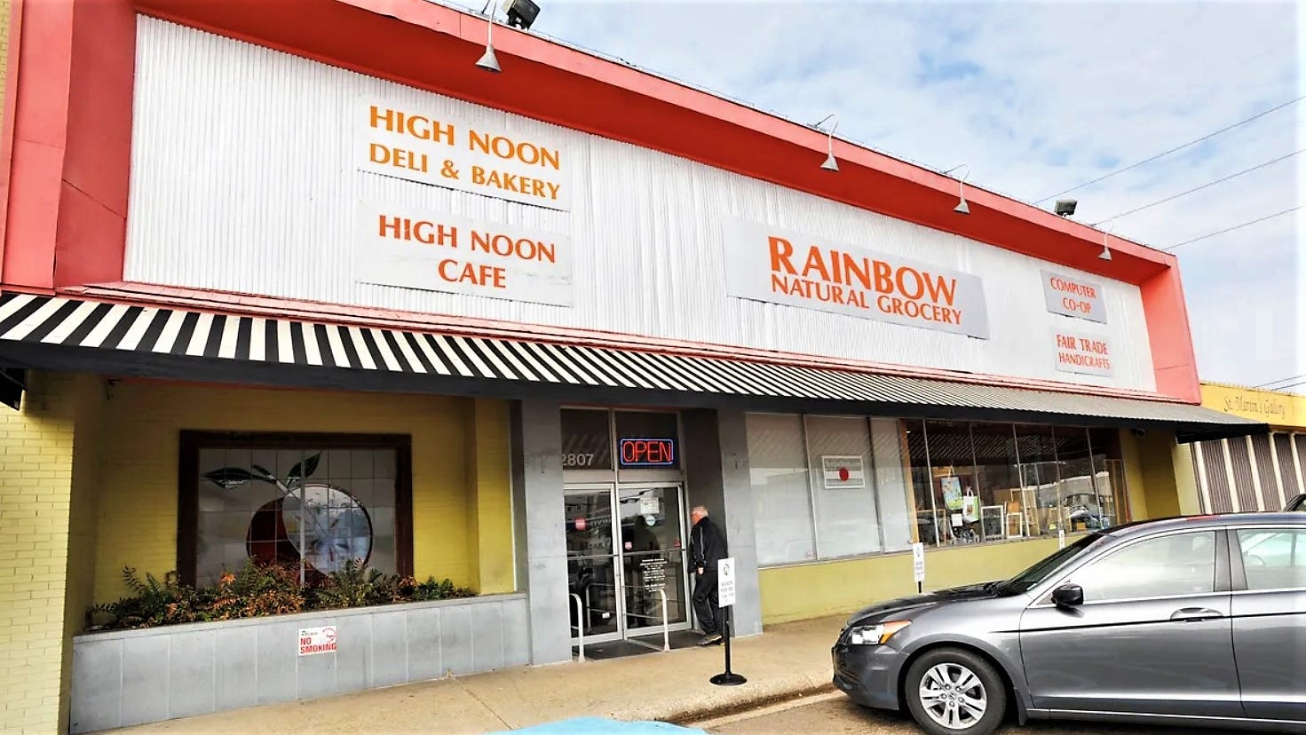 Jackson, MS, Rainbow Co-op was a pioneer in whole foods movement in city.
