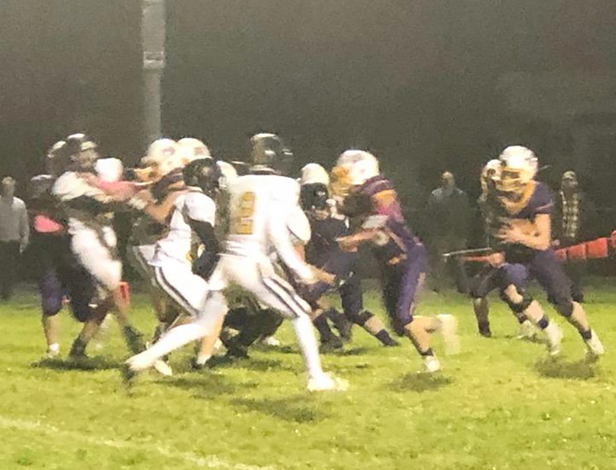 High school football Monty Tech survives scare from winless St. Paul