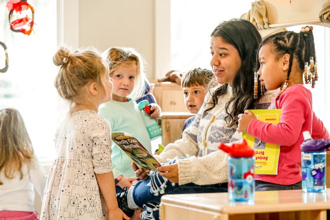 Indianapolis education centers use the Reggio Emilia philosophy Indianapolis education centers use the Reggio Emilia philosophy