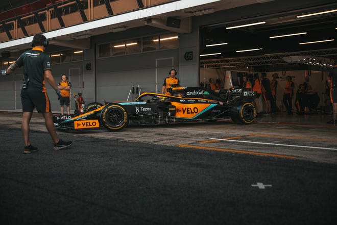Days after he capped his tumultuous 2022 IndyCar season with a win at Laguna Seca, Alex Palou's lawyers reached a settlement in his lawsuit with Chip Ganassi Racing that would allow him to test McLaren's F1 cars -- leading to his FP1 run Friday in the U.S. Grand Prix at Circuit of the Americas.