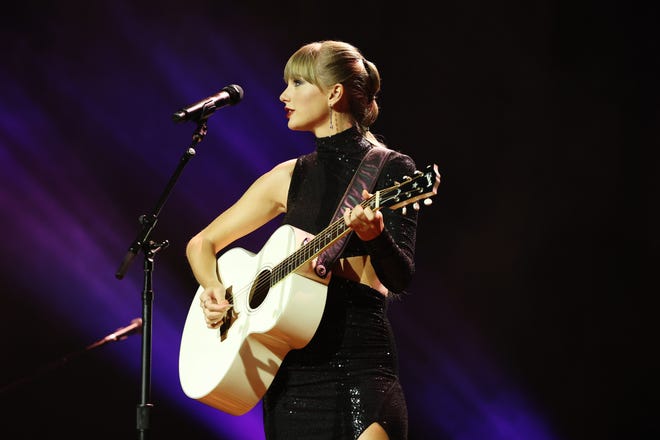 Taylor Swift performs at the NSAI 2022 Nashville Songwriter Awards on Sept. 20, 2022, in Nashville.