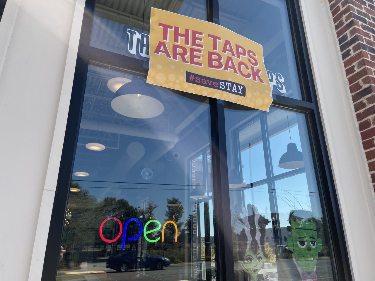 Columbia County tapas bar that lost alcohol license wins temporary stay