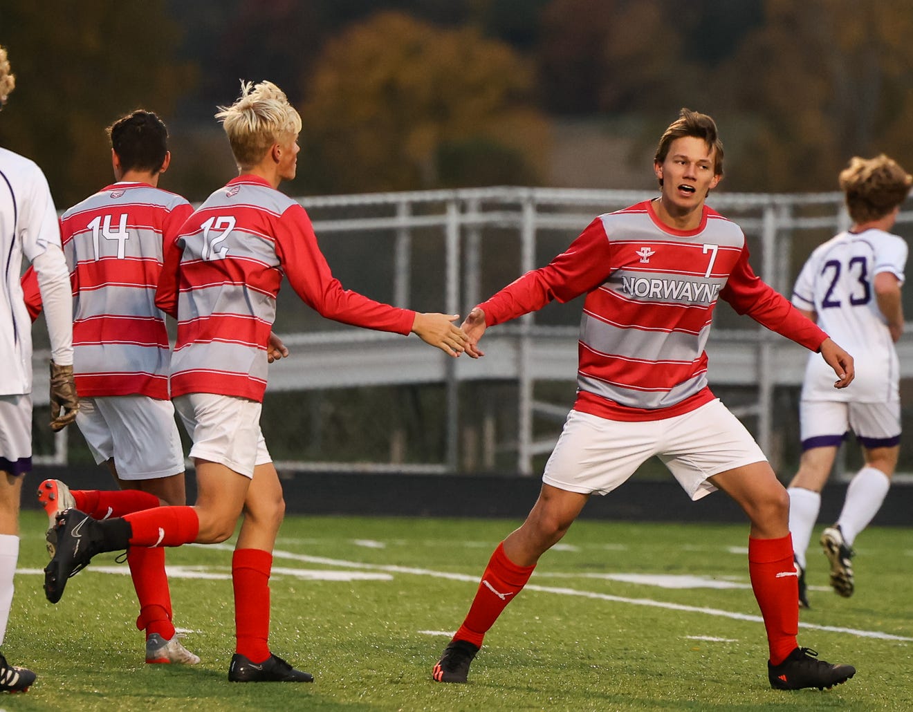 Boys' Soccer: Norwayne beats Triway 6-0 in sectional final