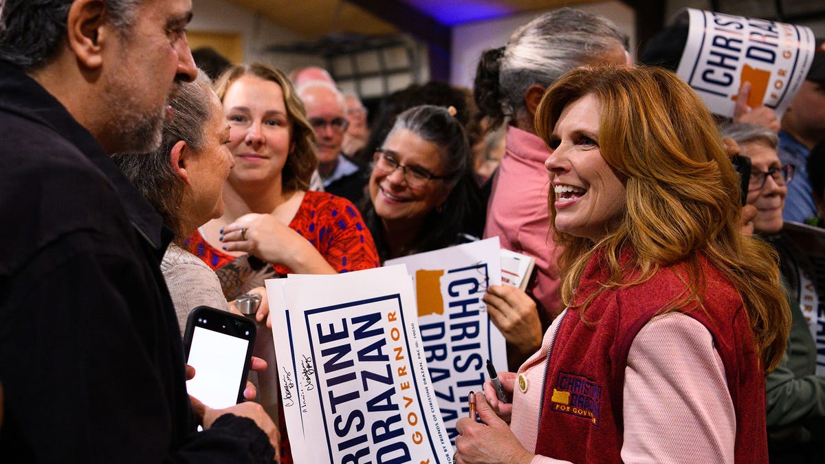 Republican gubernatorial candidate Christine Drazan rallies on Oct. 18, 2022, in Aurora, Ore.
