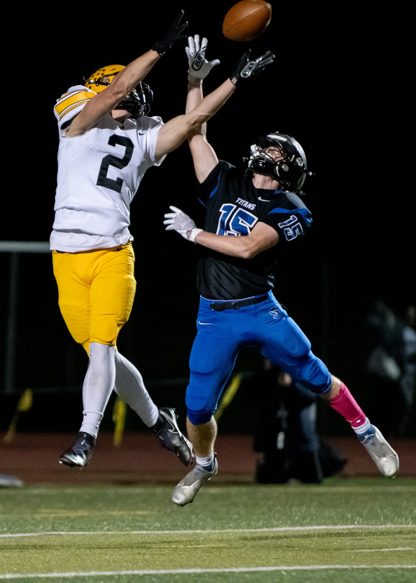 In their annual rivalry game, CB South upended CB West, 2714