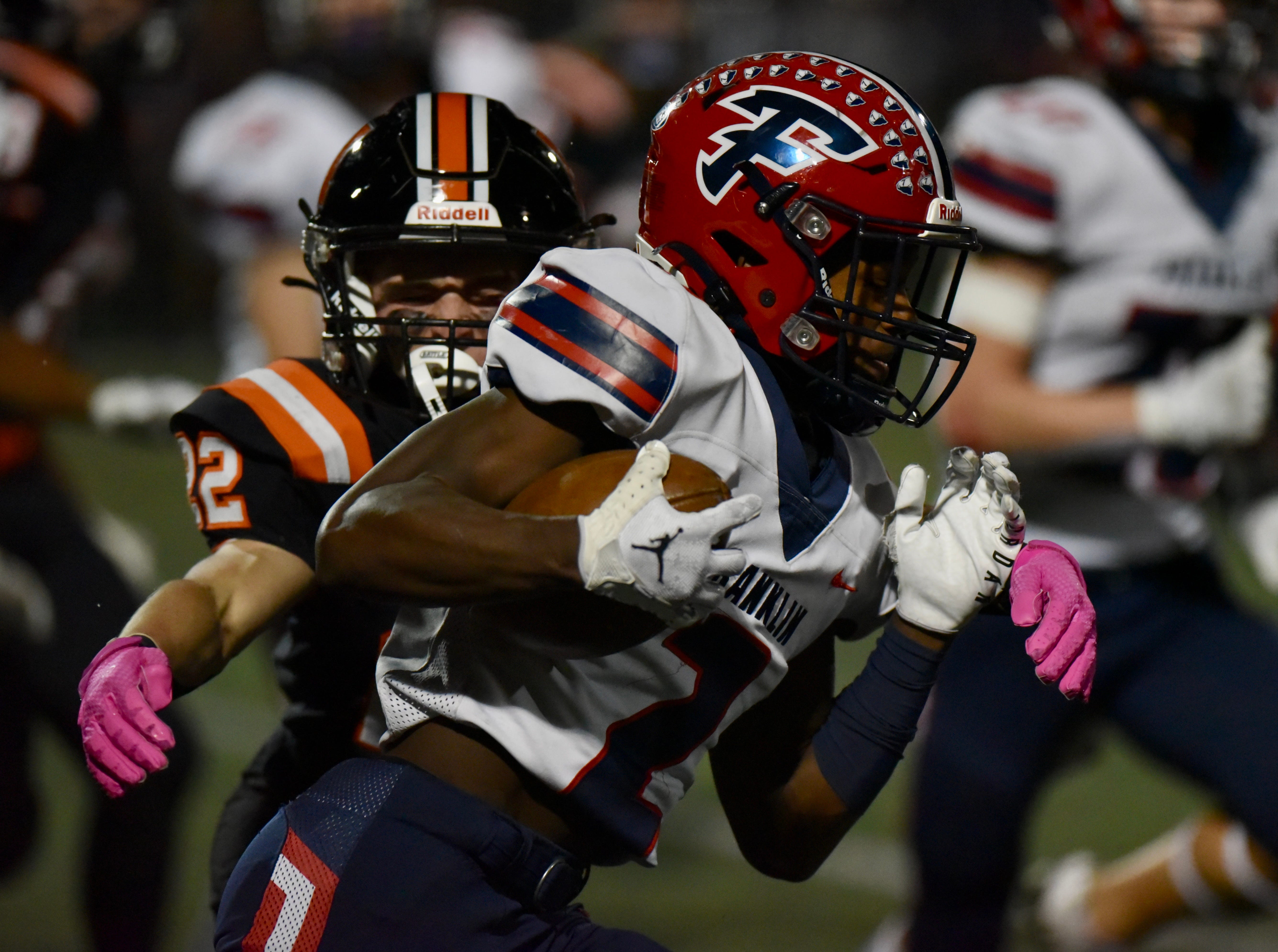 See who made the MHSAA football playoffs around Hometown Life