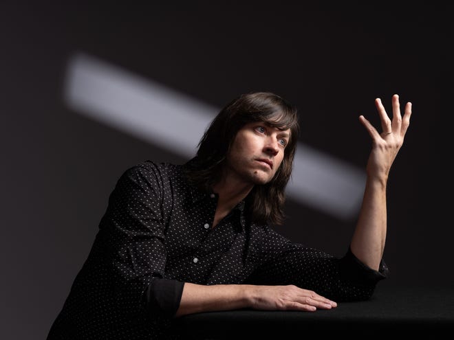 Rhett Miller of the alt-country band Old 97’s is set to perform at Off The Rails in Worcester.