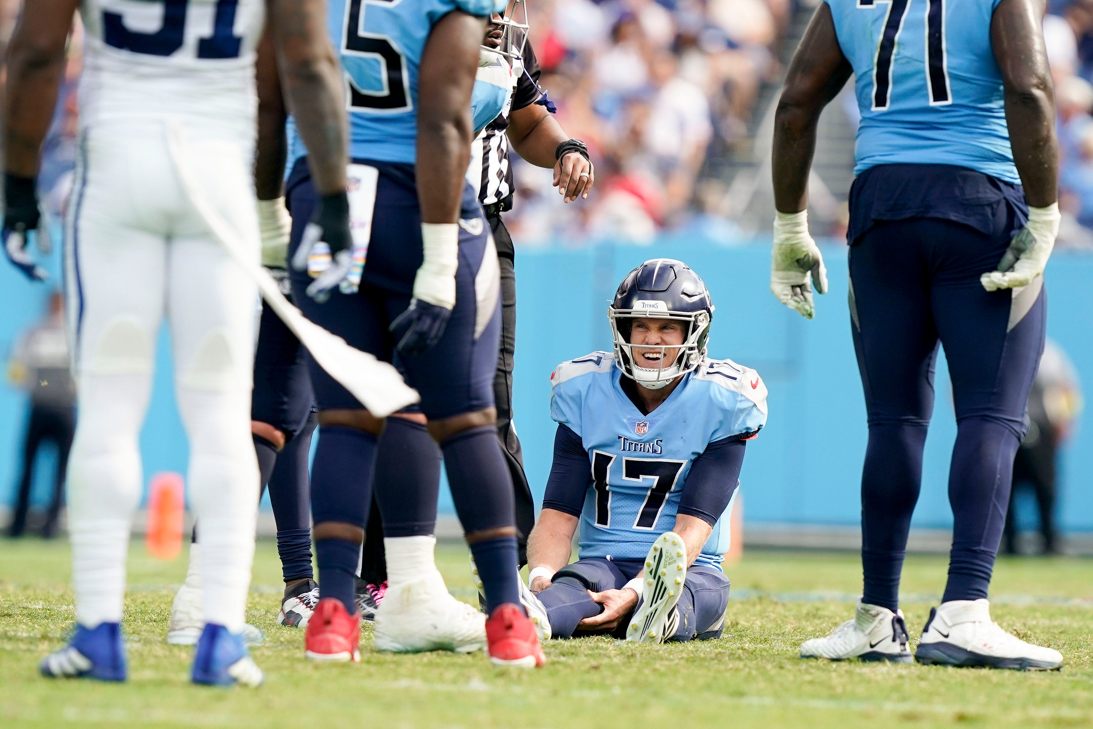 Titans coach Mike Vrabel offers optimism about Ryan Tannehill’s playing status
