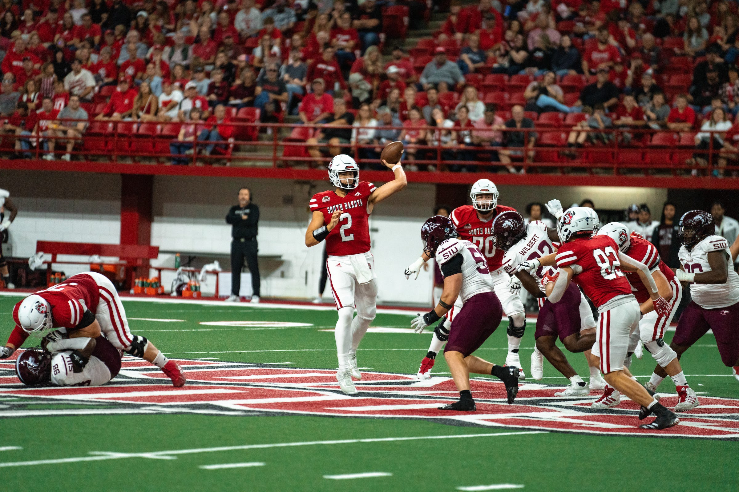 South Dakota storms back to stun No. 14 SIU behind quarterback Bouman