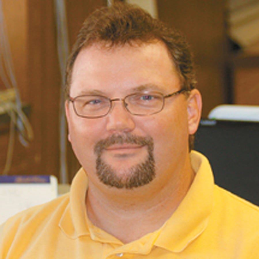 Erich Murphy Pontiac Daily Leader
