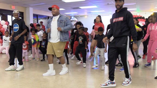 Memphis rapper Duke Deuce teaches jookin dance class at L.Y.E. Academy for kids on Monday, Oct. 24, 2022.