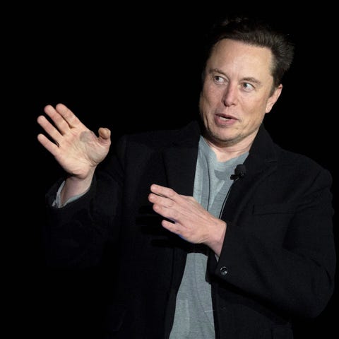 Elon Musk is sending public signals that he's read