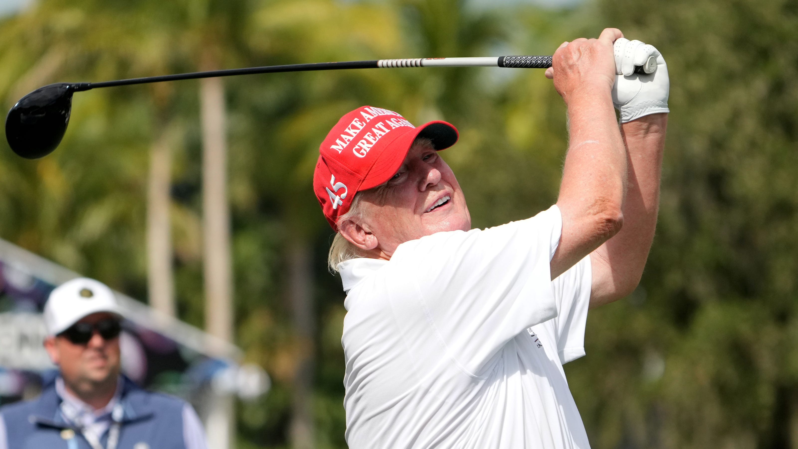 Donald trump daughter golf Donald trump daughter golf