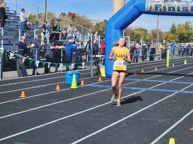 Galena sophomore Eleanor Raker won the girls 5A Regional cross country race on Friday.