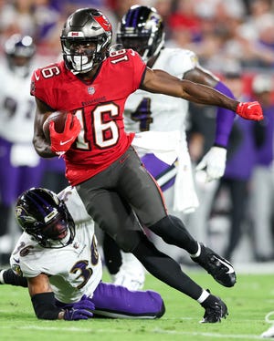 Tampa Bay Buccaneers wide receiver Breshad Perriman (16) runs with the ball against the Baltimore Ravens.