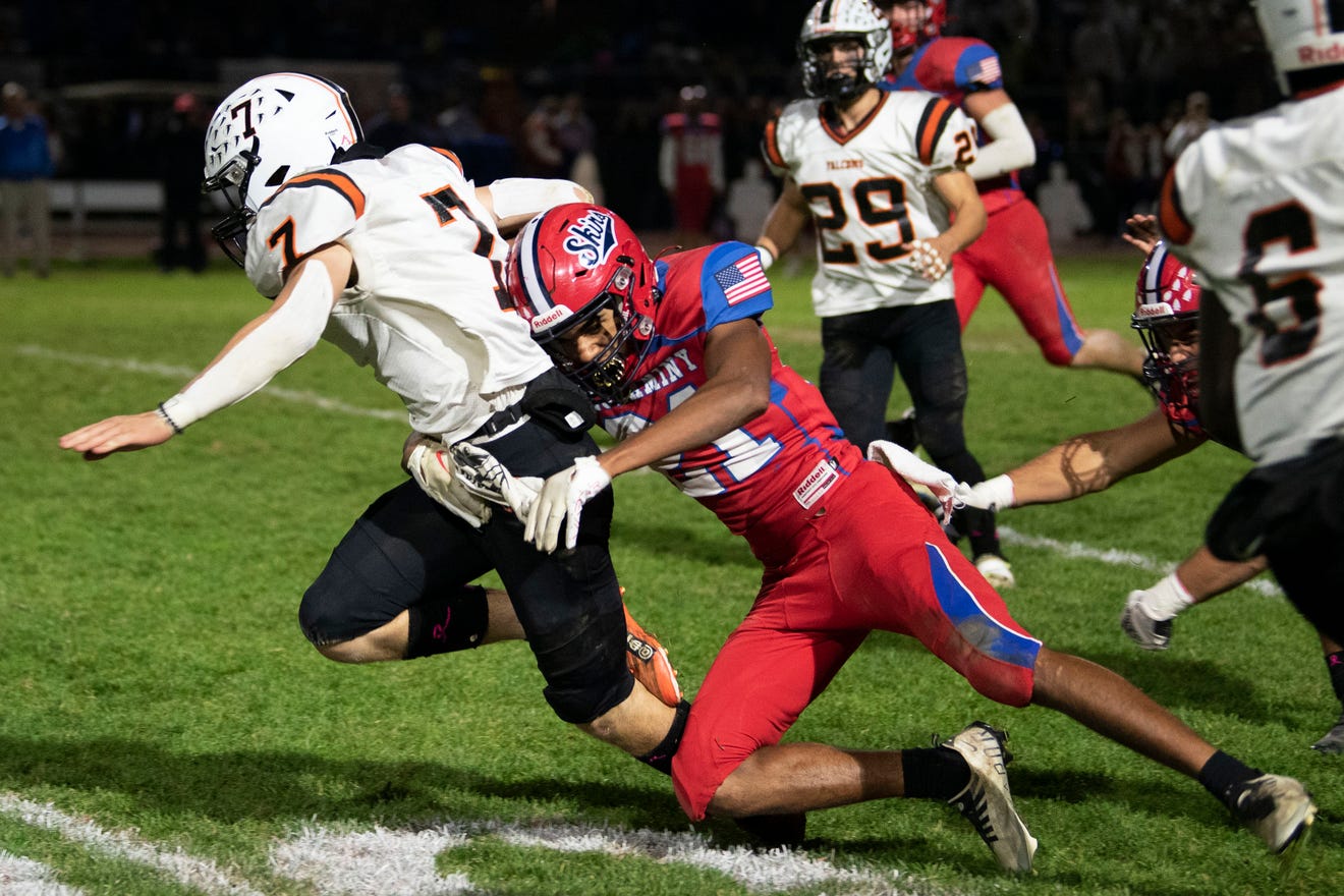 PA Bucks High School Football Pennsbury Neshaminy rivalry game