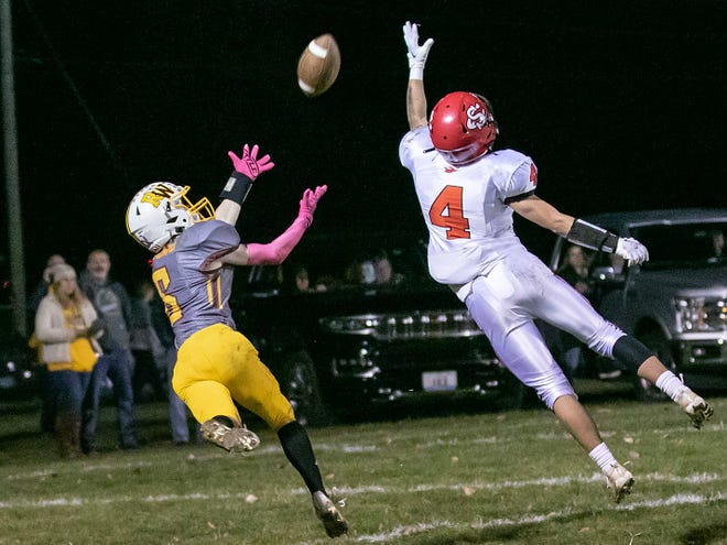 Photos from ROWVA-Williamsfield's 28-14 win over Stark County in the Class 1A first round playoff game on Friday, Oct. 28, 2022 in Oneida.