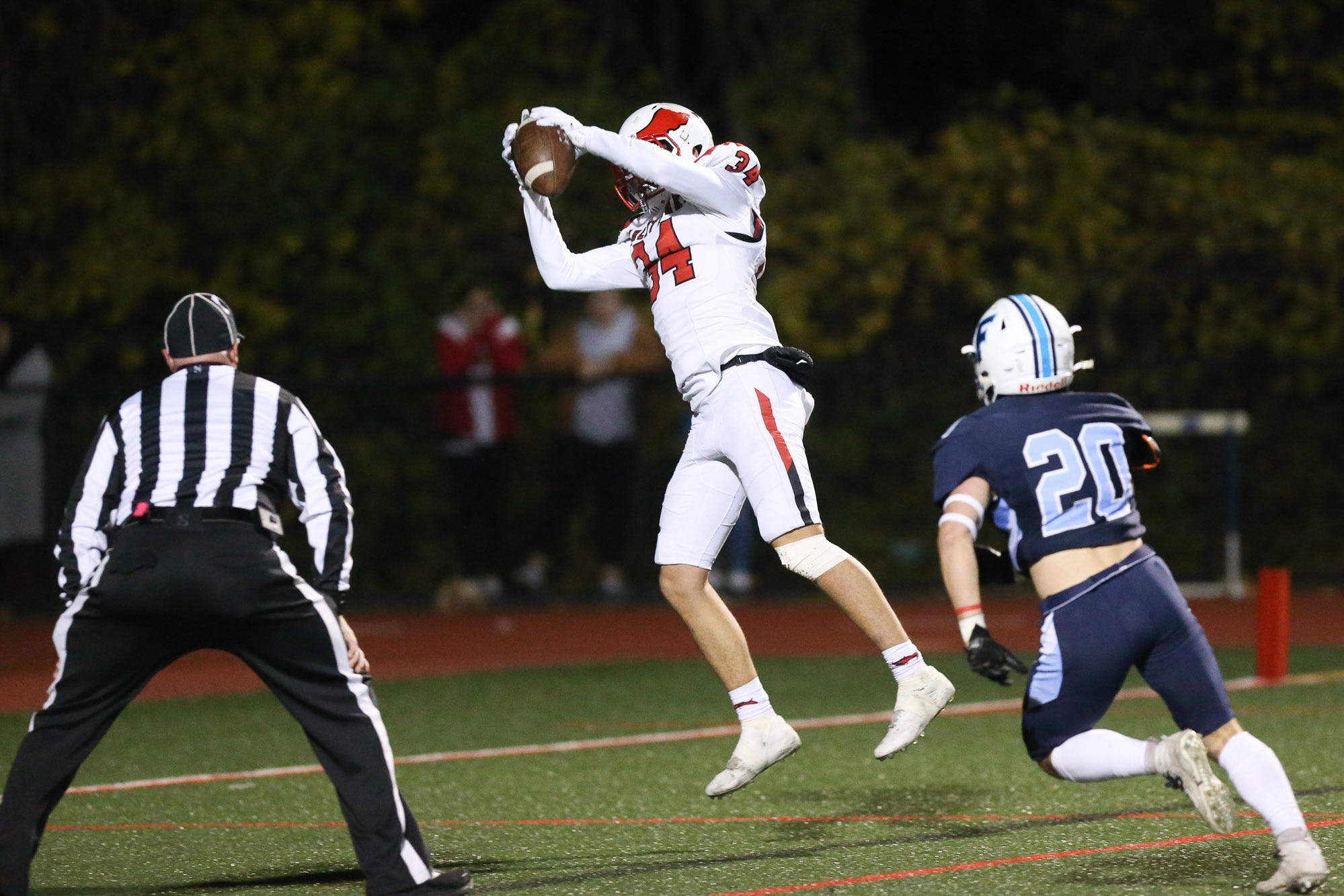 Milford High football tops Franklin in matchup of topranked teams