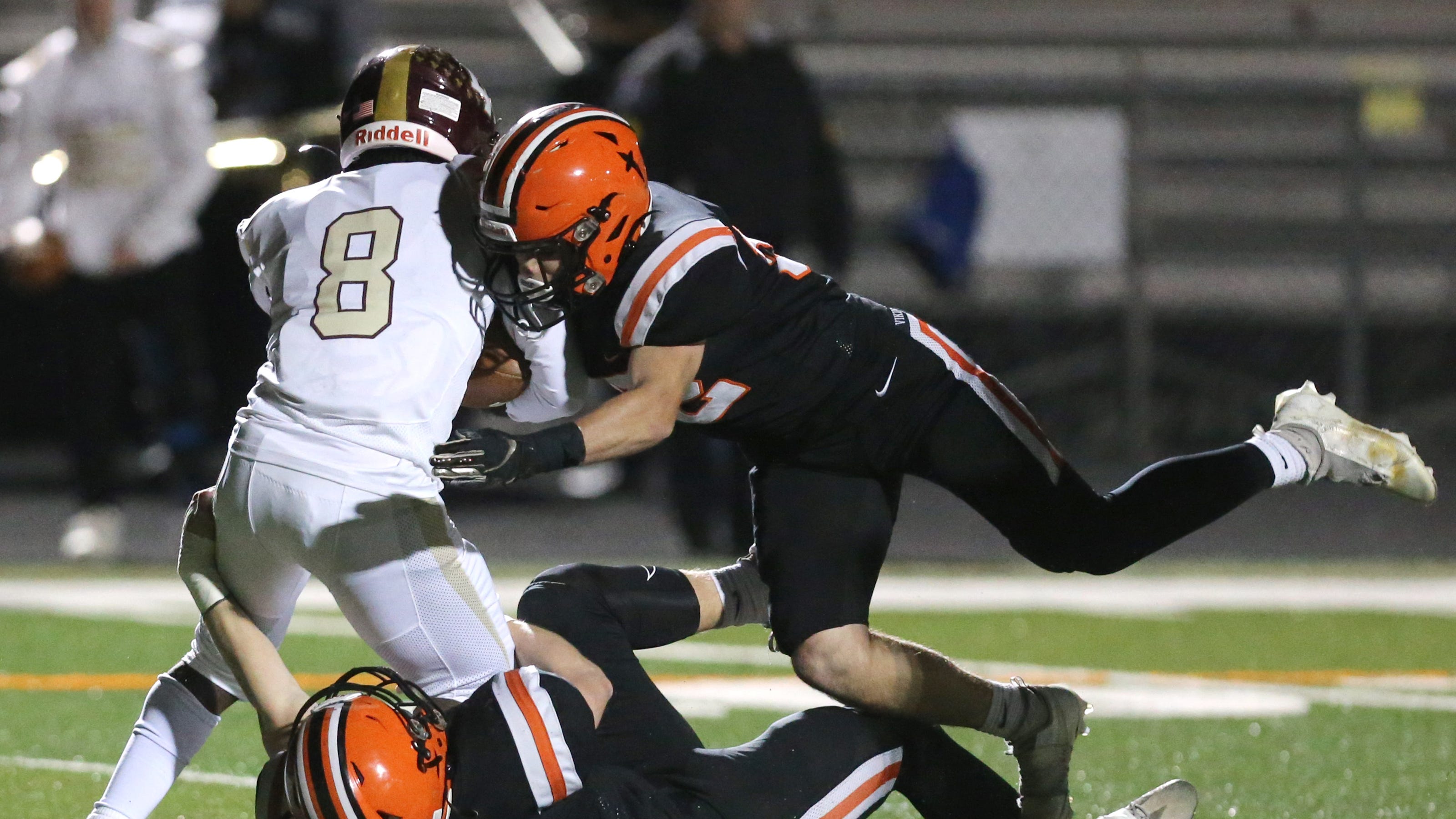 North Canton Hoover Advances In OHSAA Football Playoffs north-canton-hoover-advances-in-ohsaa-football-playoffs