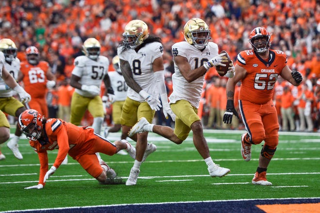 Notre Dame suffocates Syracuse and proves again its road mode is gold