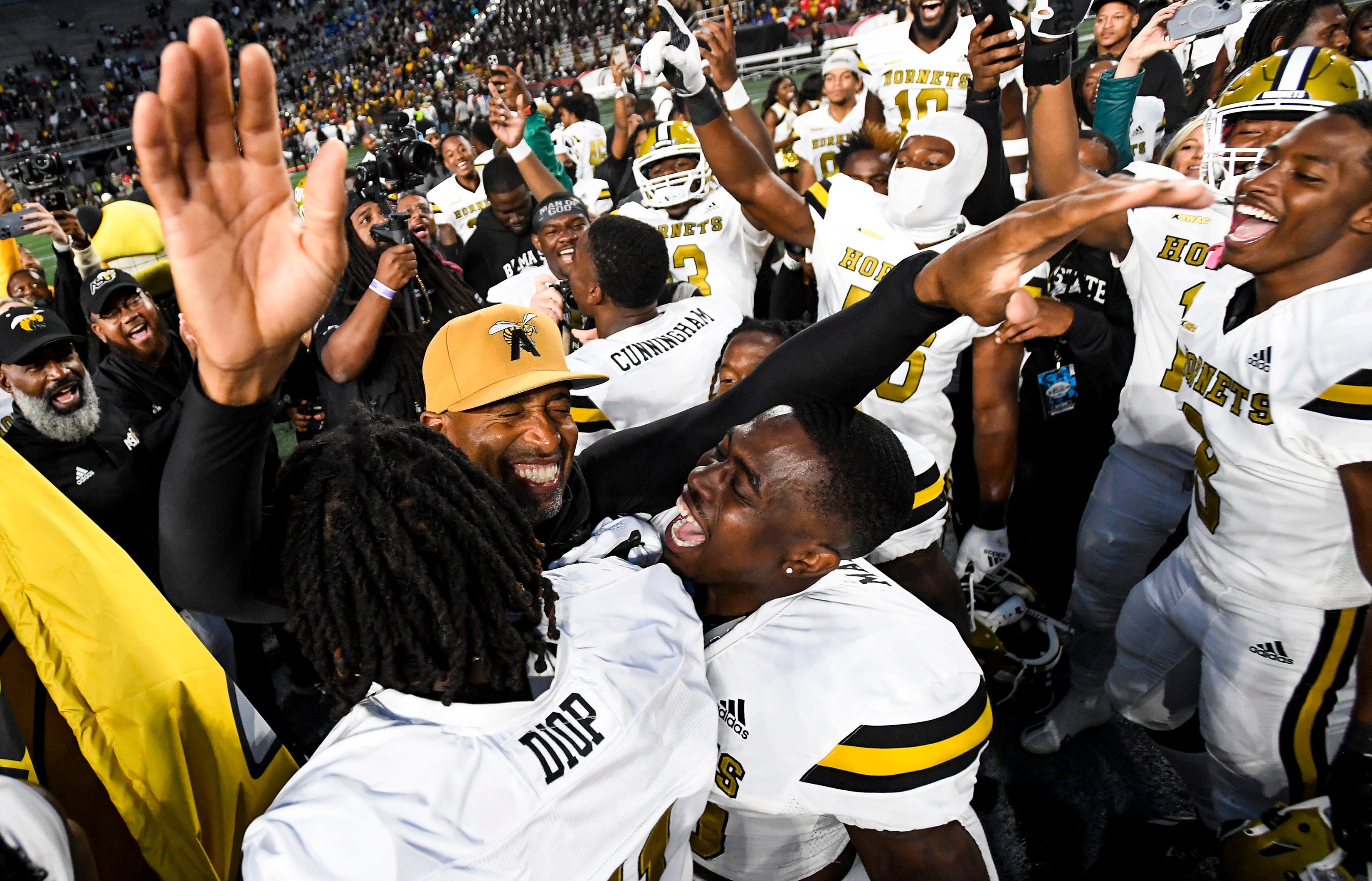 Alabama State football vs. Alabama A& Live score updates