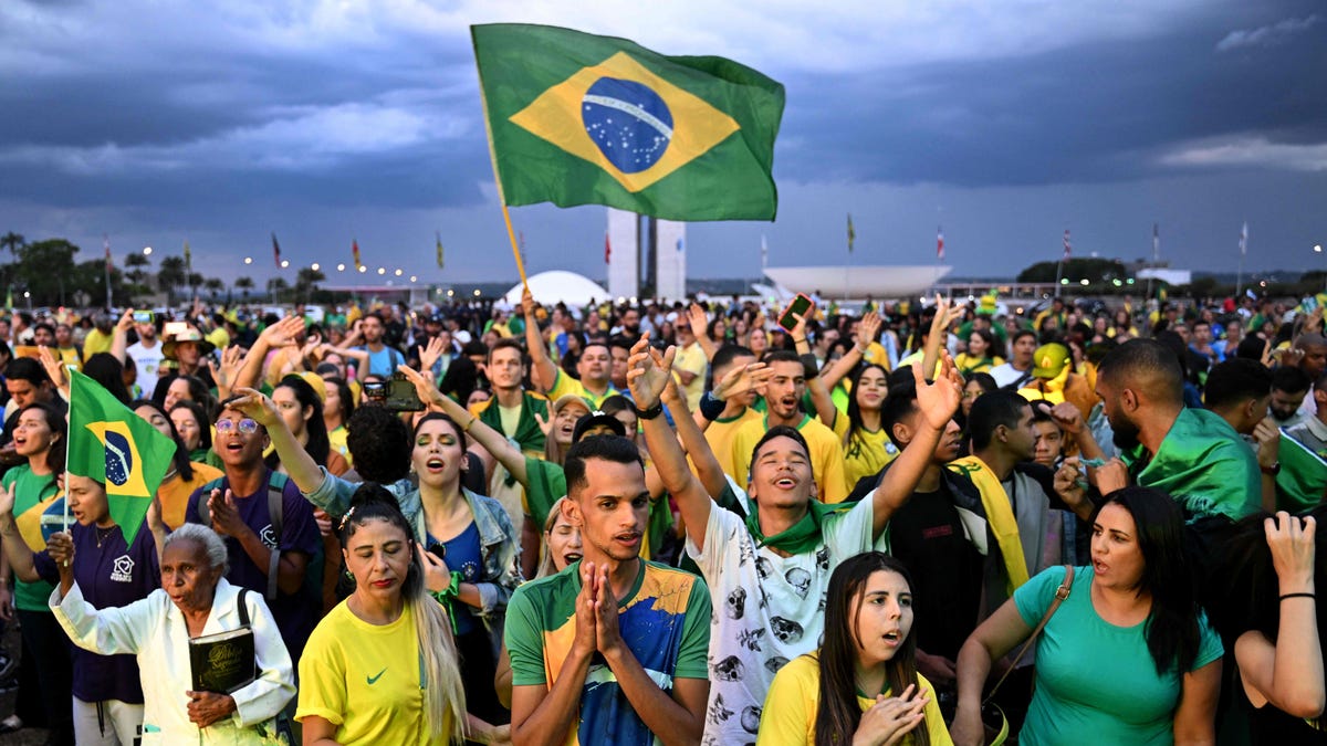 October 28, 2022: Supporters of Brazilian President and re-election candidate Jair Bolsonaro attend an evangelical event at the Ministries Esplanade in Brasilia. - After a bitterly divisive campaign and inconclusive first-round vote, Brazil will elect its next president on October 30, in a cliffhanger runoff between far-right incumbent Jair Bolsonaro and veteran leftist Luiz Inacio Lula da Silva.