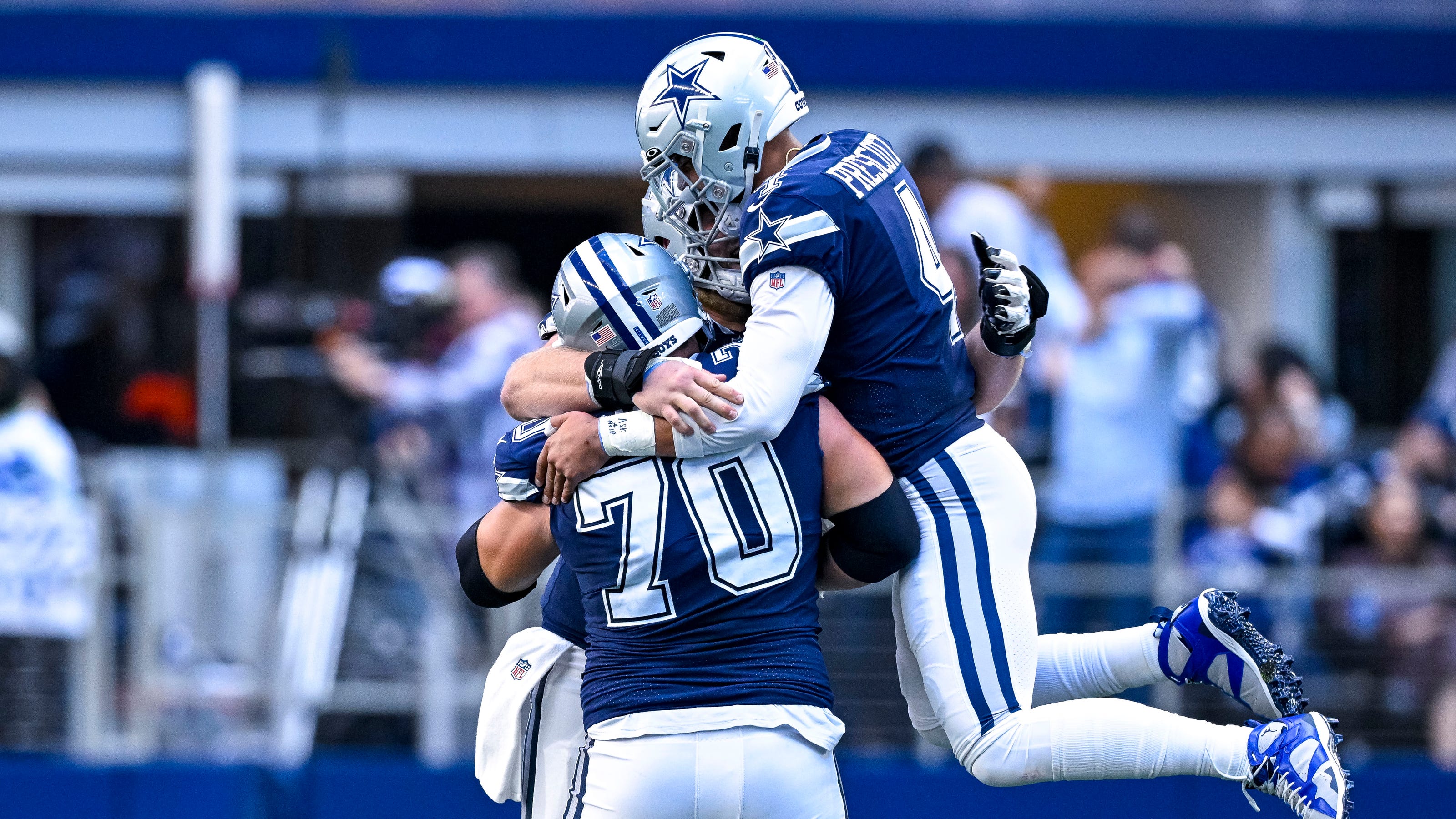Dallas Cowboys vs. Green Bay Packers NFL Week 10 game betting odds