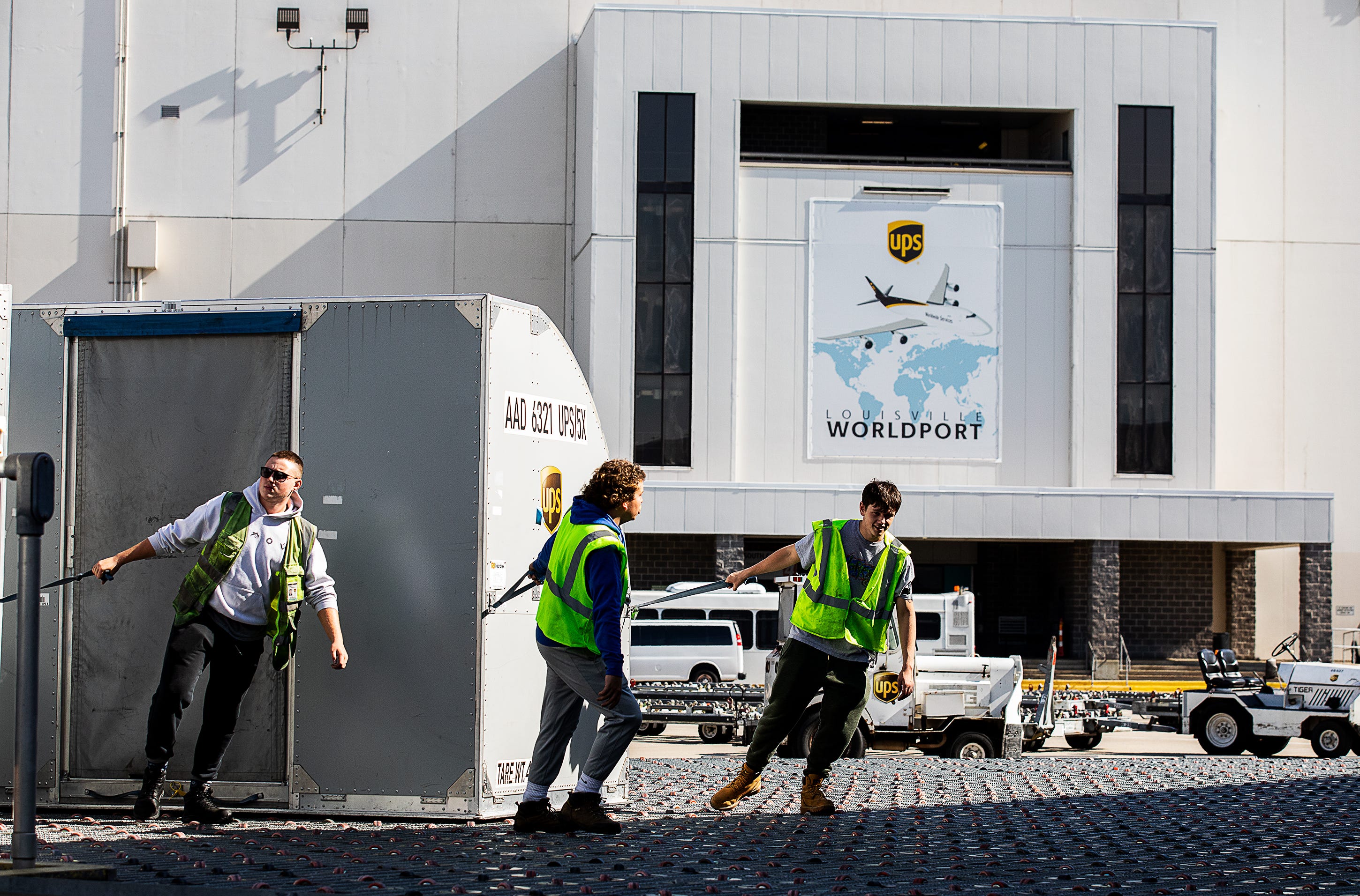 ups-to-hire-3-600-seasonal-workers-in-louisville-how-to-apply