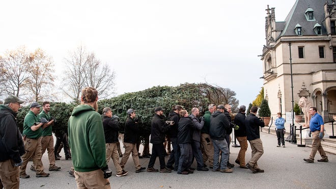 Le tournage du film Hallmark Christmas pour le Biltmore Estate est prévu pour janvier Le tournage du film Hallmark Christmas pour le Biltmore Estate est prévu pour janvier