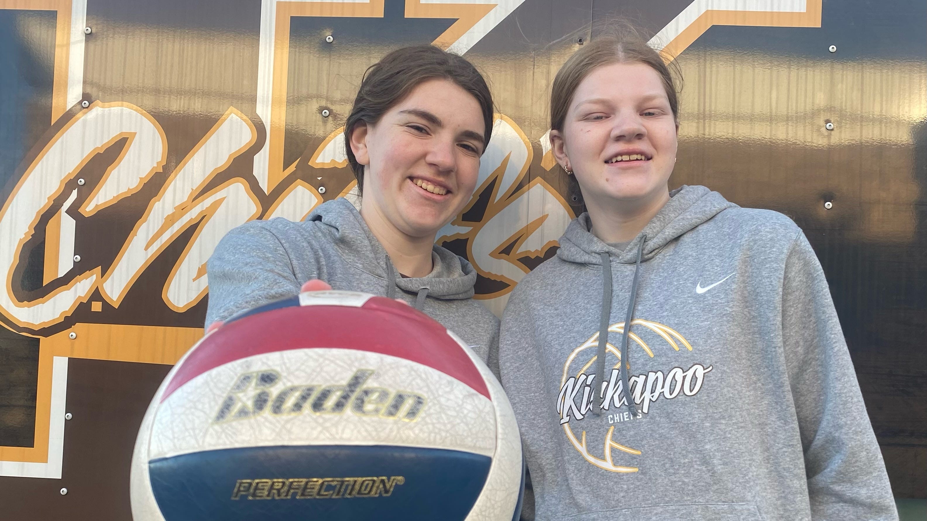Kickapoo sisters aim at team's first Missouri state volleyball title
