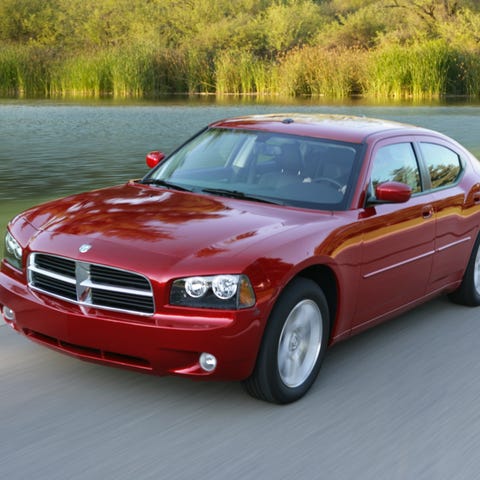 Owners of more than a quarter of a million Dodge a