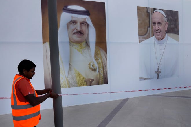 Paus mendesak dialog Muslim dalam kunjungan pertama kepausan ke Bahrain